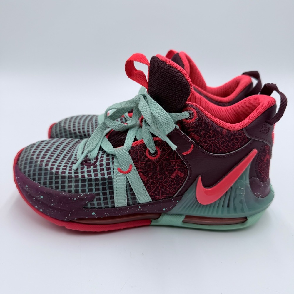 Nike LeBron Witness 7 GS Dark Beetroot Crimson FB8976-600 Size 4Y Womens 5.5 - Picture 5 of 10